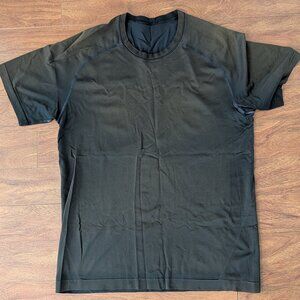 Metal Vent Tech Short-Sleeve Shirt